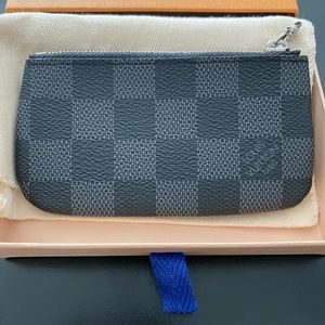 ❗️SOLD ❗️Louis Vuitton Key Pouch
